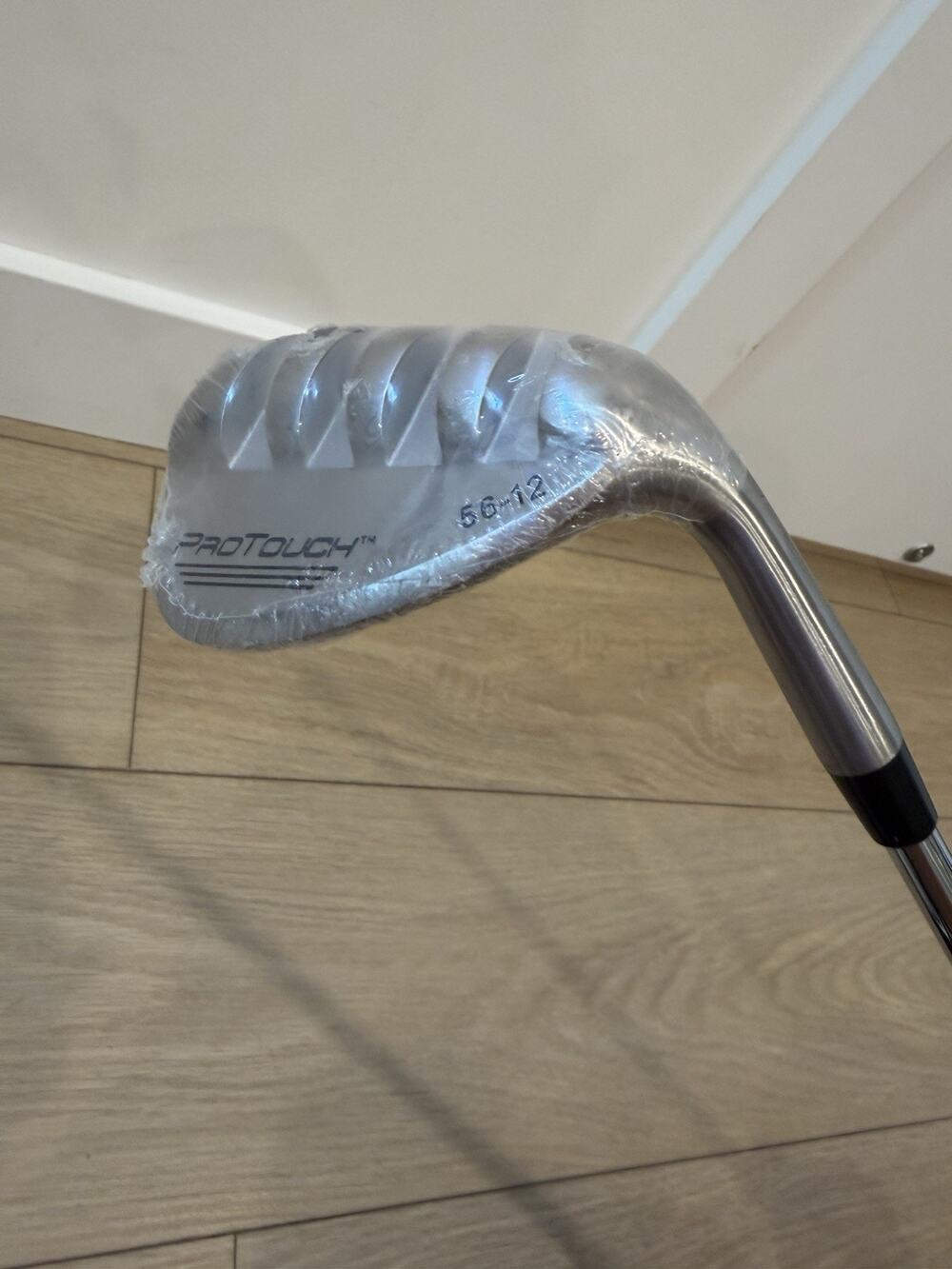 Pro Touch 56* 12 Wedge Steel Shaft Right Handed